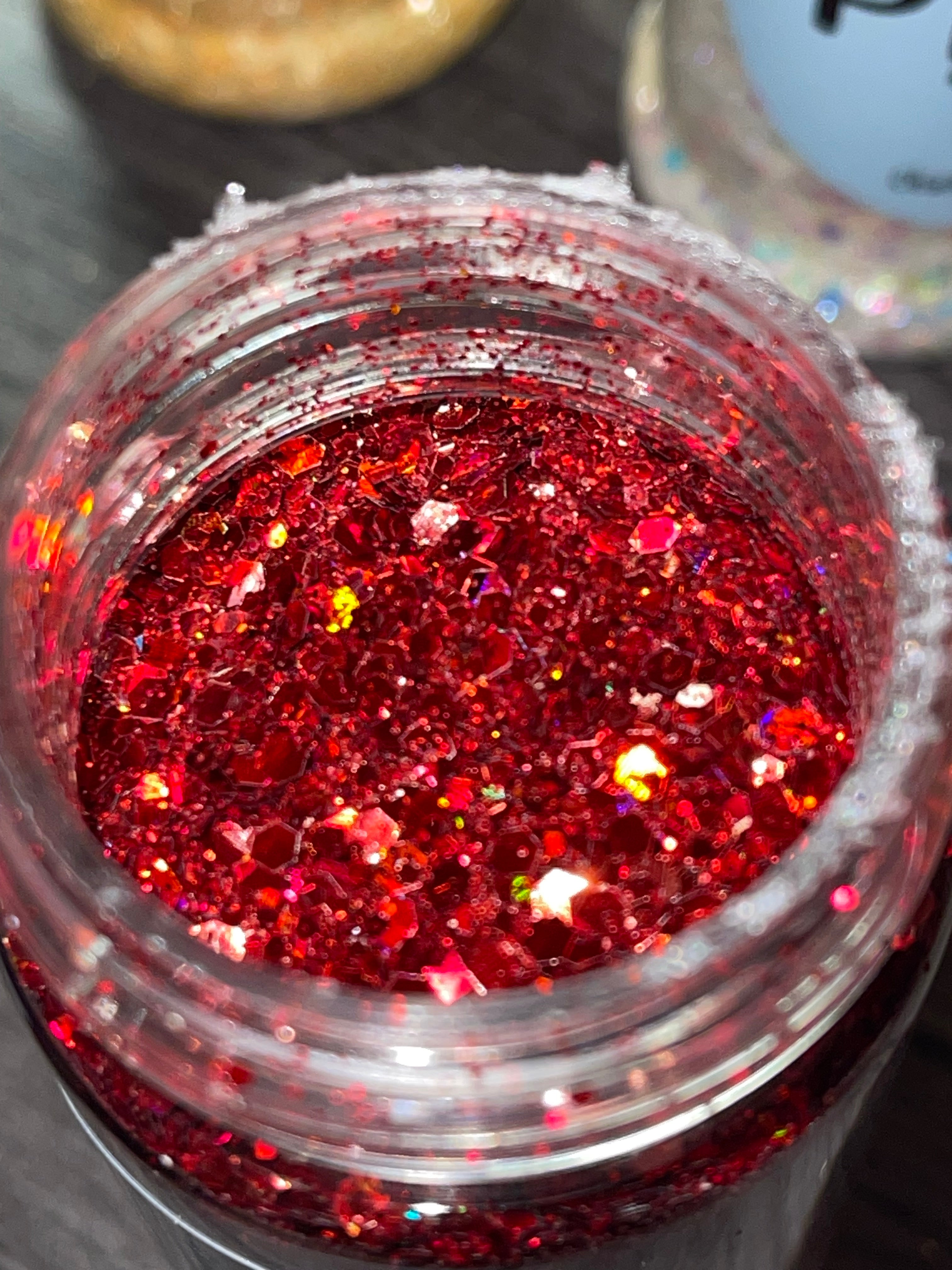 Glitter 2.0-2.3oz by weight 😍