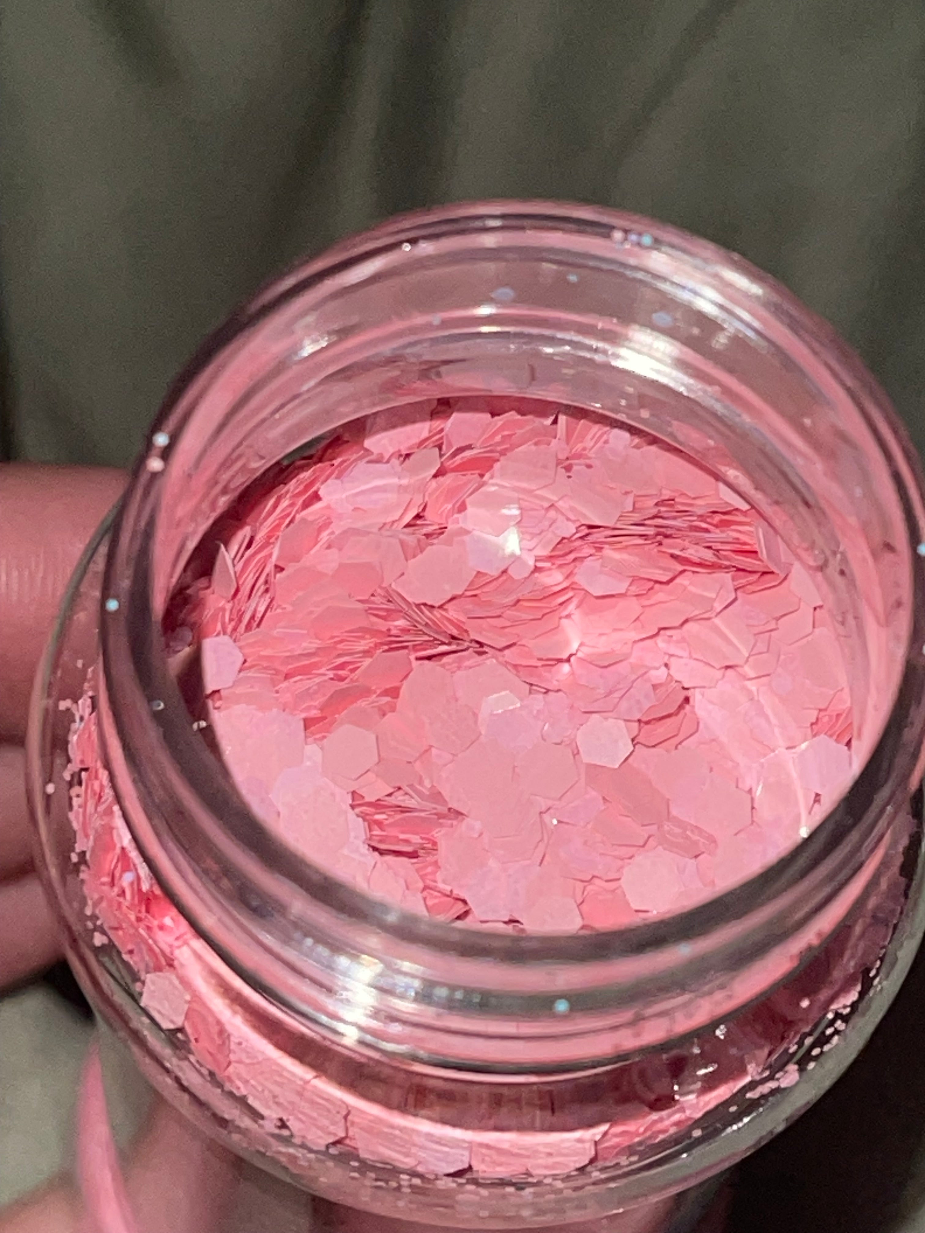 Glitter 2.0-2.3oz by weight 😍